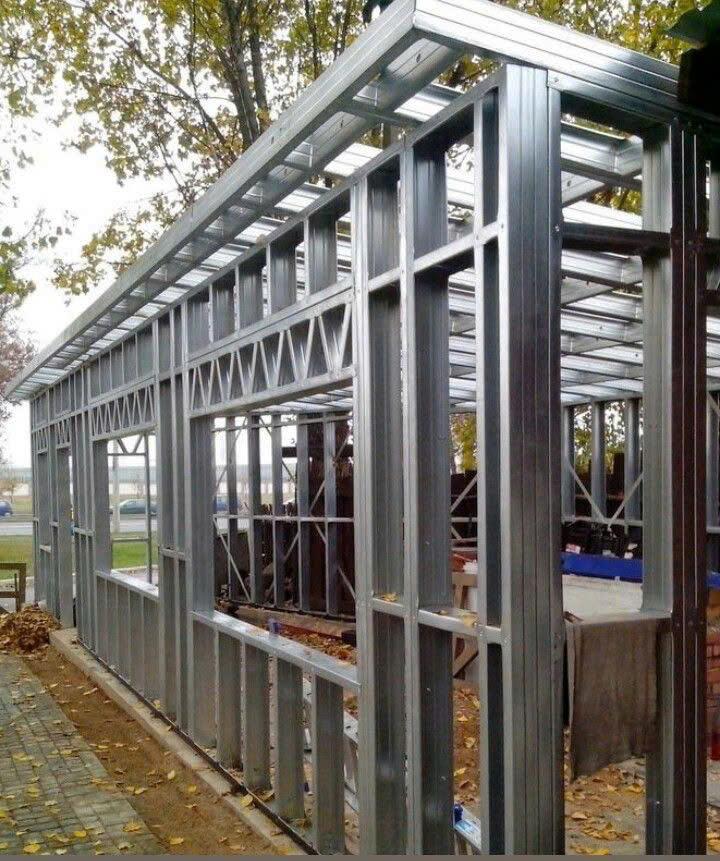 Khung thép lắp ghép G550: Đặc điểm, liên kết và ứng dụng trong xây dựng hiện đại