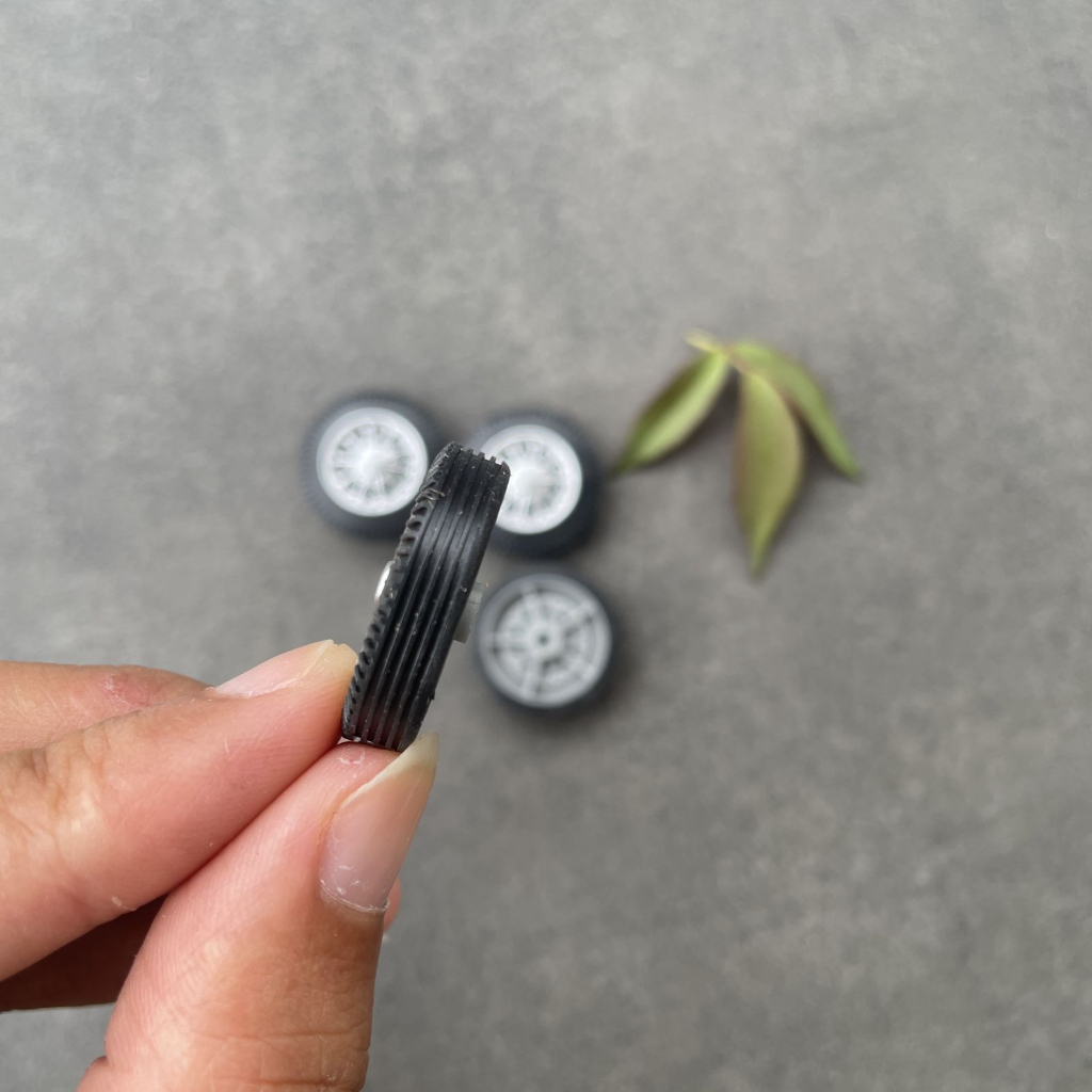 Bộ 4 bánh xe mini đường kính 25mm trục 2mm chế tạo xe mô hình