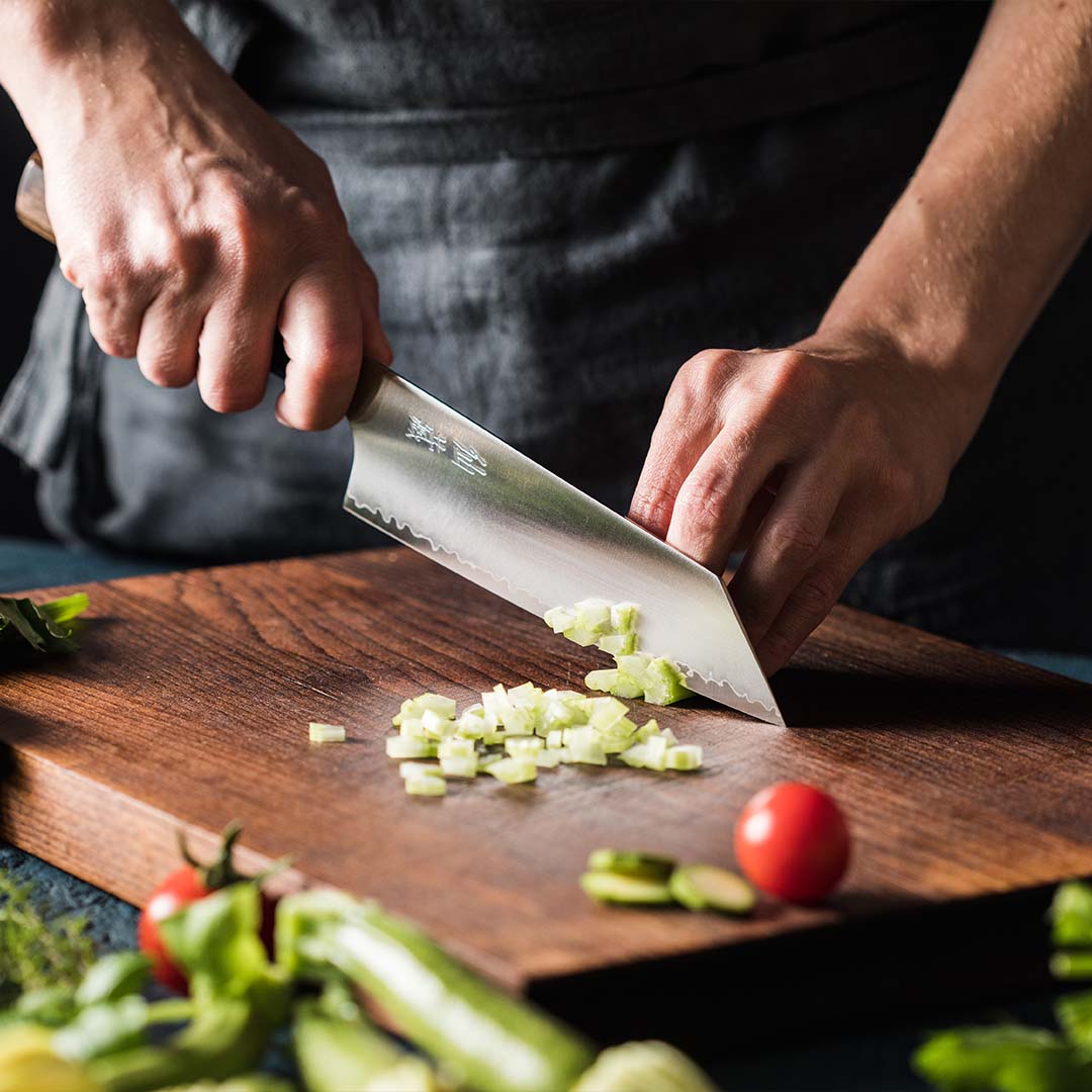 TẤT TẦN TẬT VỀ DAO KIRITSUKE