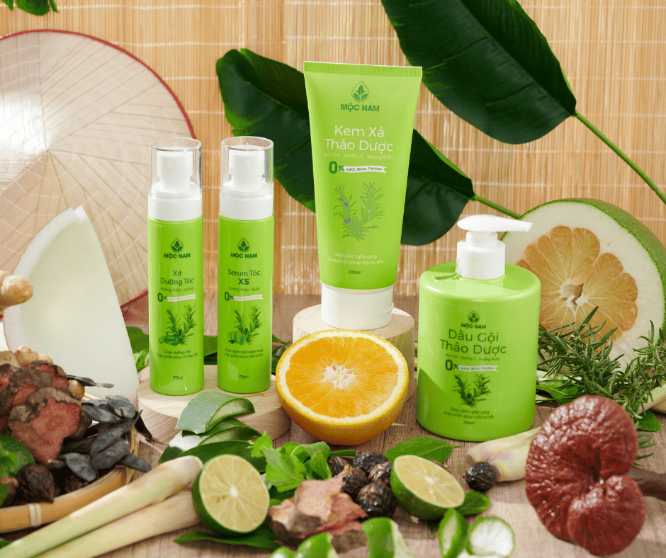 Bí kíp giữ tóc suôn mượt trong mùa nóng