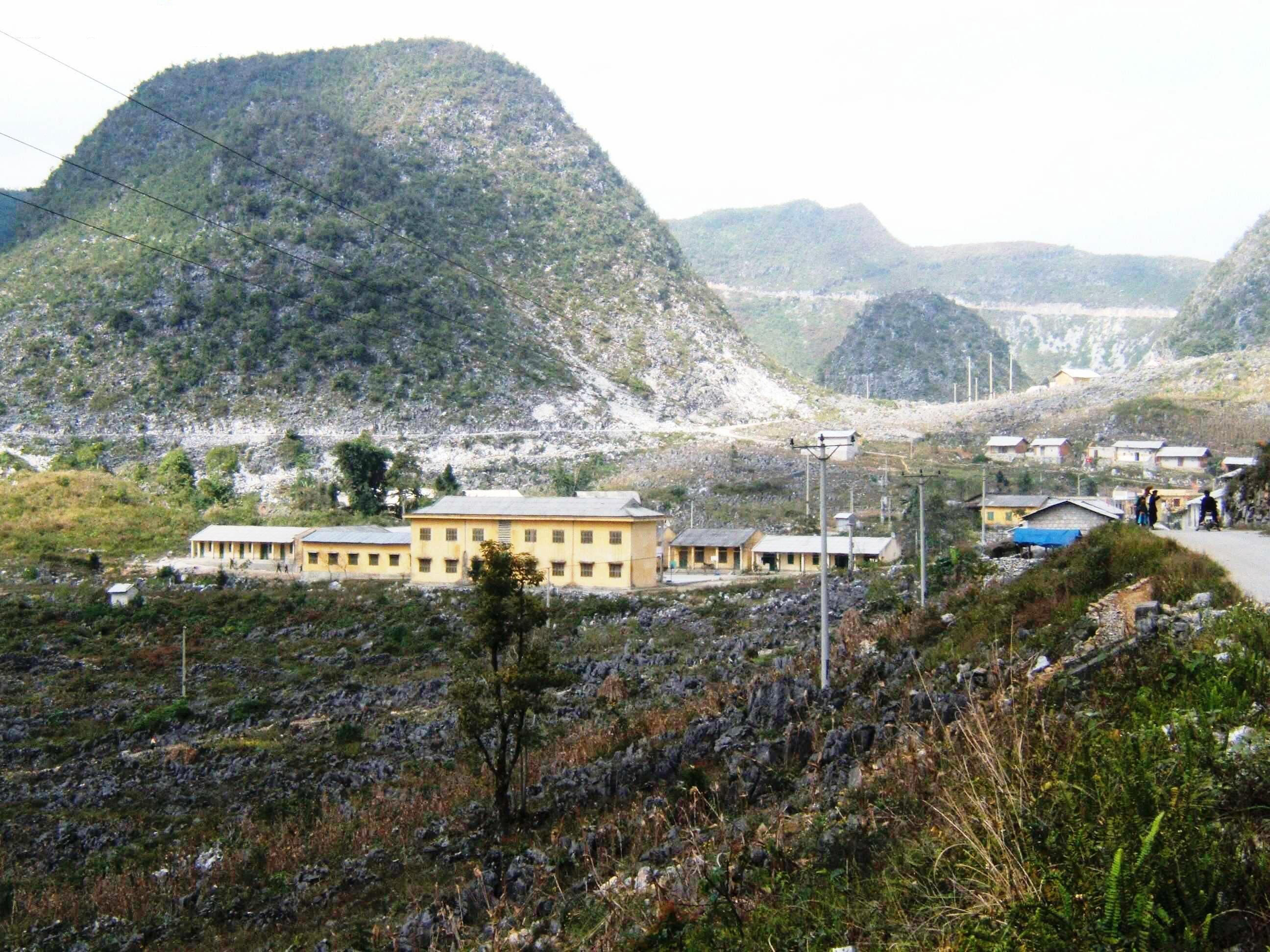 Ảnh núi đá vôi