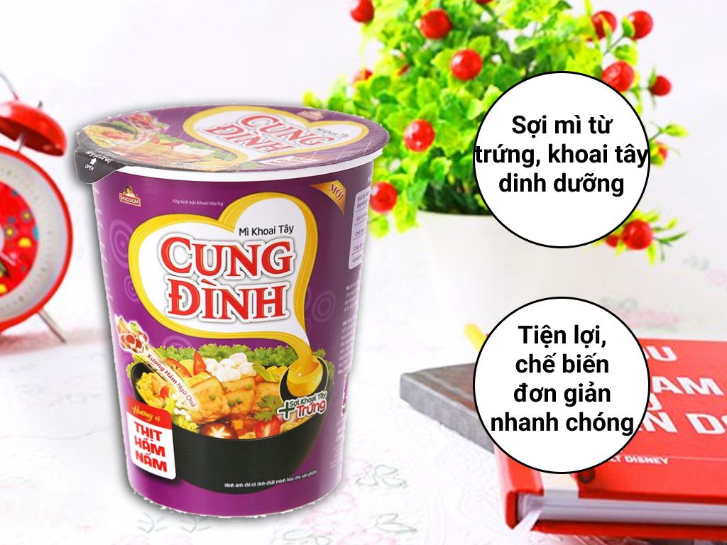 Mì ly Cung Đình thịt hầm nấm 65g