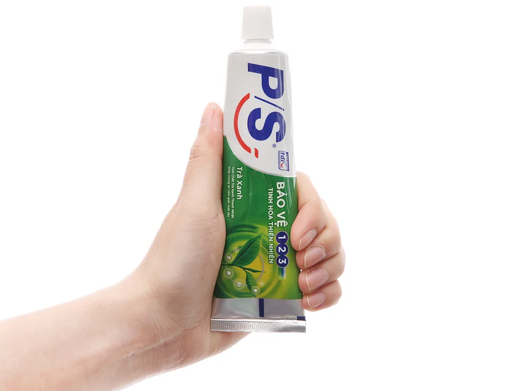 Kem đánh răng P/S trà xanh 100g