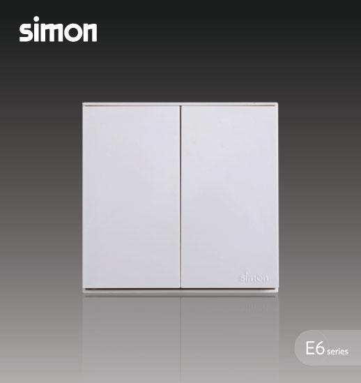 Bộ công tắc đôi, một chiều có đèn LED mặt vuông màu trắng Simon E6 721023