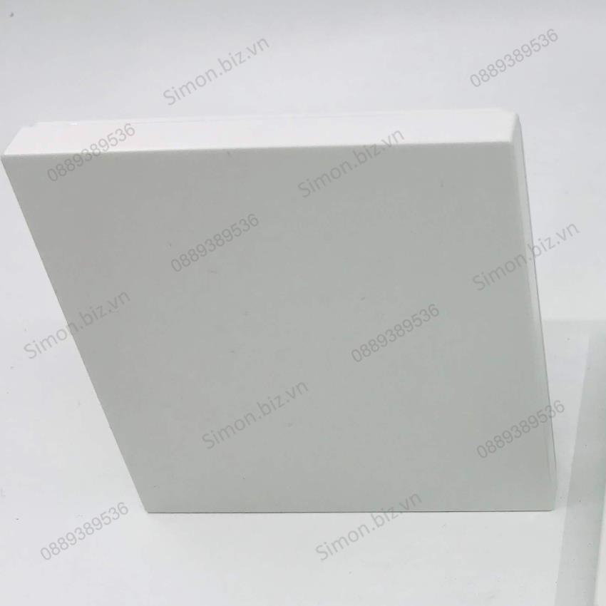 Module mặt che trơn, mặt bịt cho công tắc ổ cắm vuông màu trắng Simon i7 701000