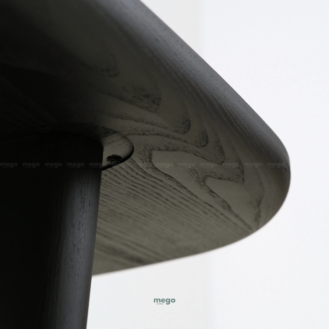 Bàn trà tối giản