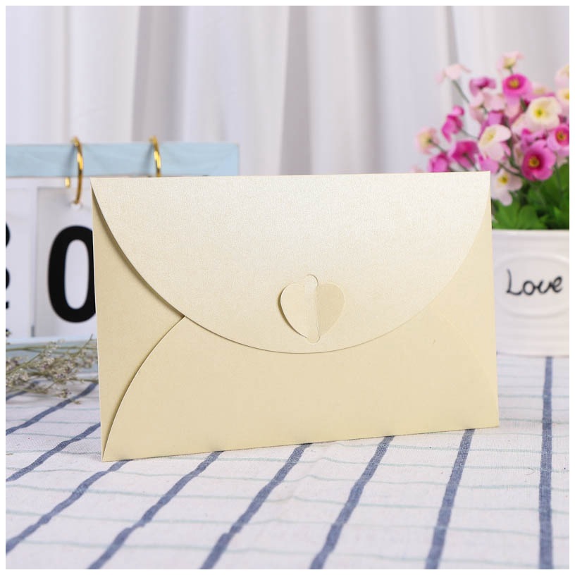 SET 5 BAO THƯ ÁNH KIM 250GSM KHOÁ TIM KÍCH THƯỚC 175x110mm NHIỀU MÀU SẮC T.CRAFT HOUSE