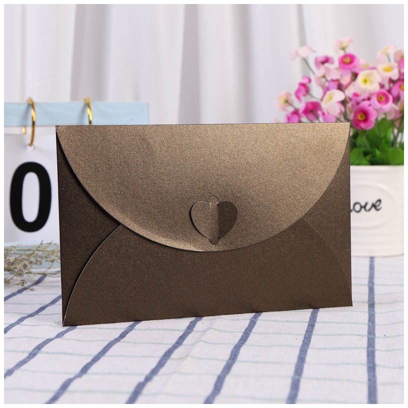 SET 5 BAO THƯ ÁNH KIM 250GSM KHOÁ TIM KÍCH THƯỚC 175x110mm NHIỀU MÀU SẮC T.CRAFT HOUSE