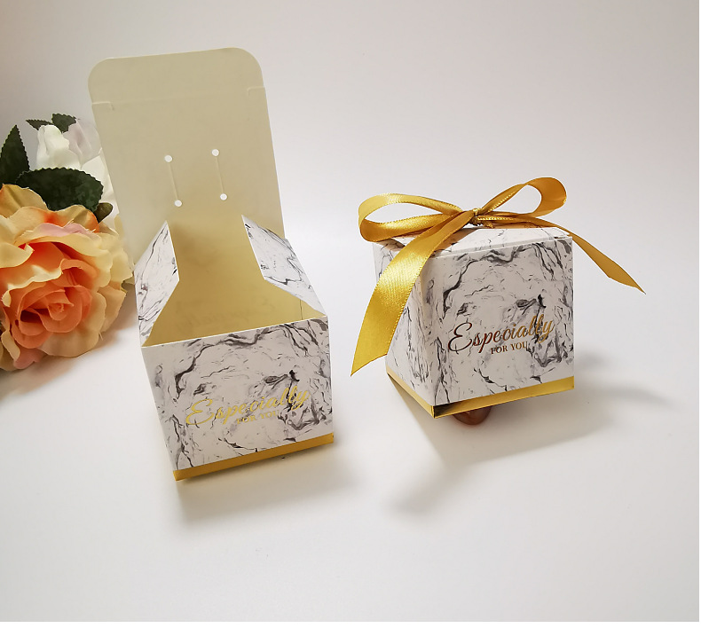 HỘP QUÀ TẶNG KHÁCH MỜI ĐÁM CƯỚI, BÁO HỈ HÌNH VUÔNG T-CRAFT ^^