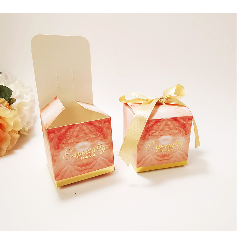 HỘP QUÀ TẶNG KHÁCH MỜI ĐÁM CƯỚI, BÁO HỈ HÌNH VUÔNG T-CRAFT ^^