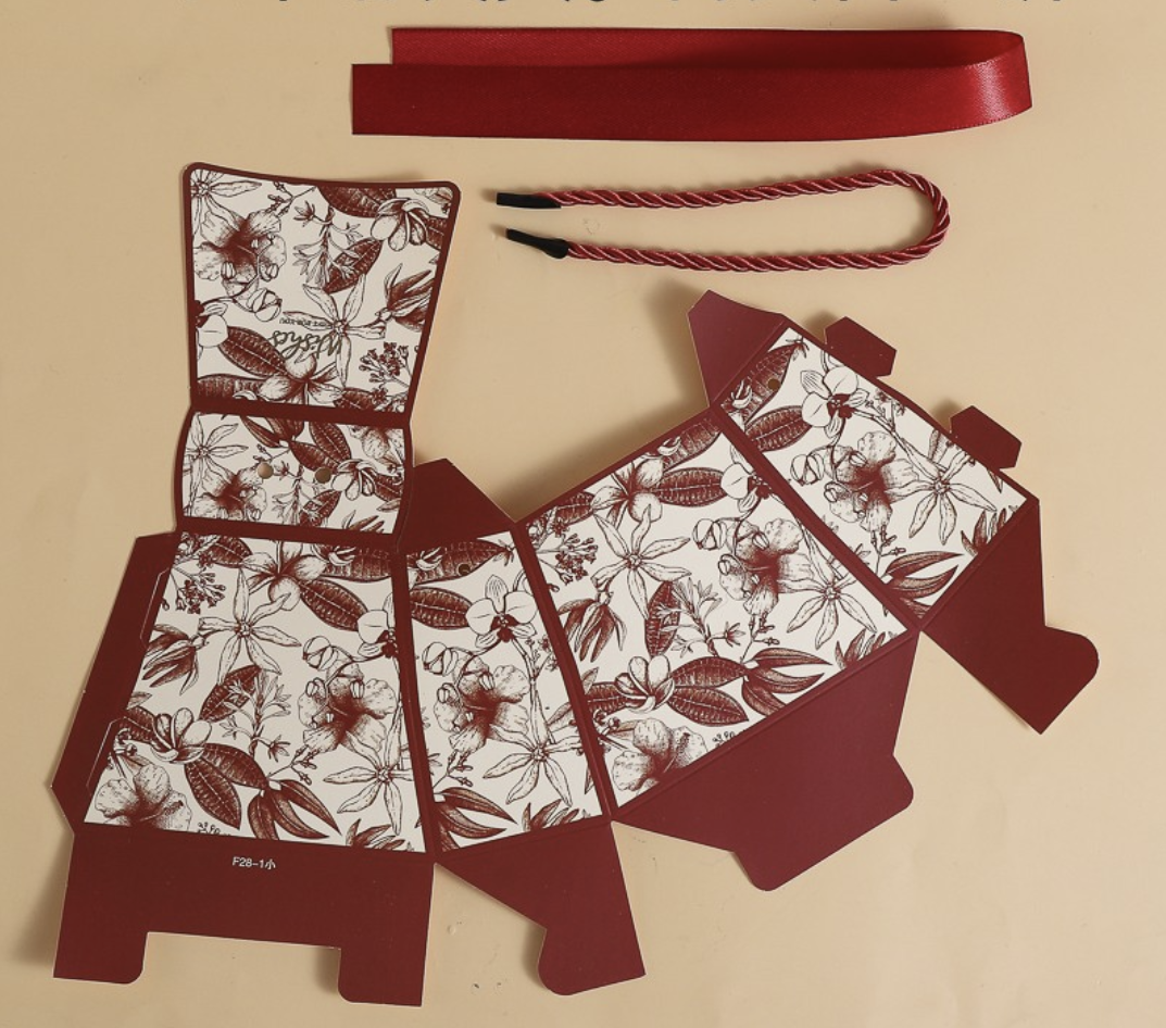 HỘP QUÀ TẶNG CAO CẤP CÓ DÂY XÁCH TRI ÂN BẠN BÈ, KHÁCH MỜI T.CRAFT HOUSE