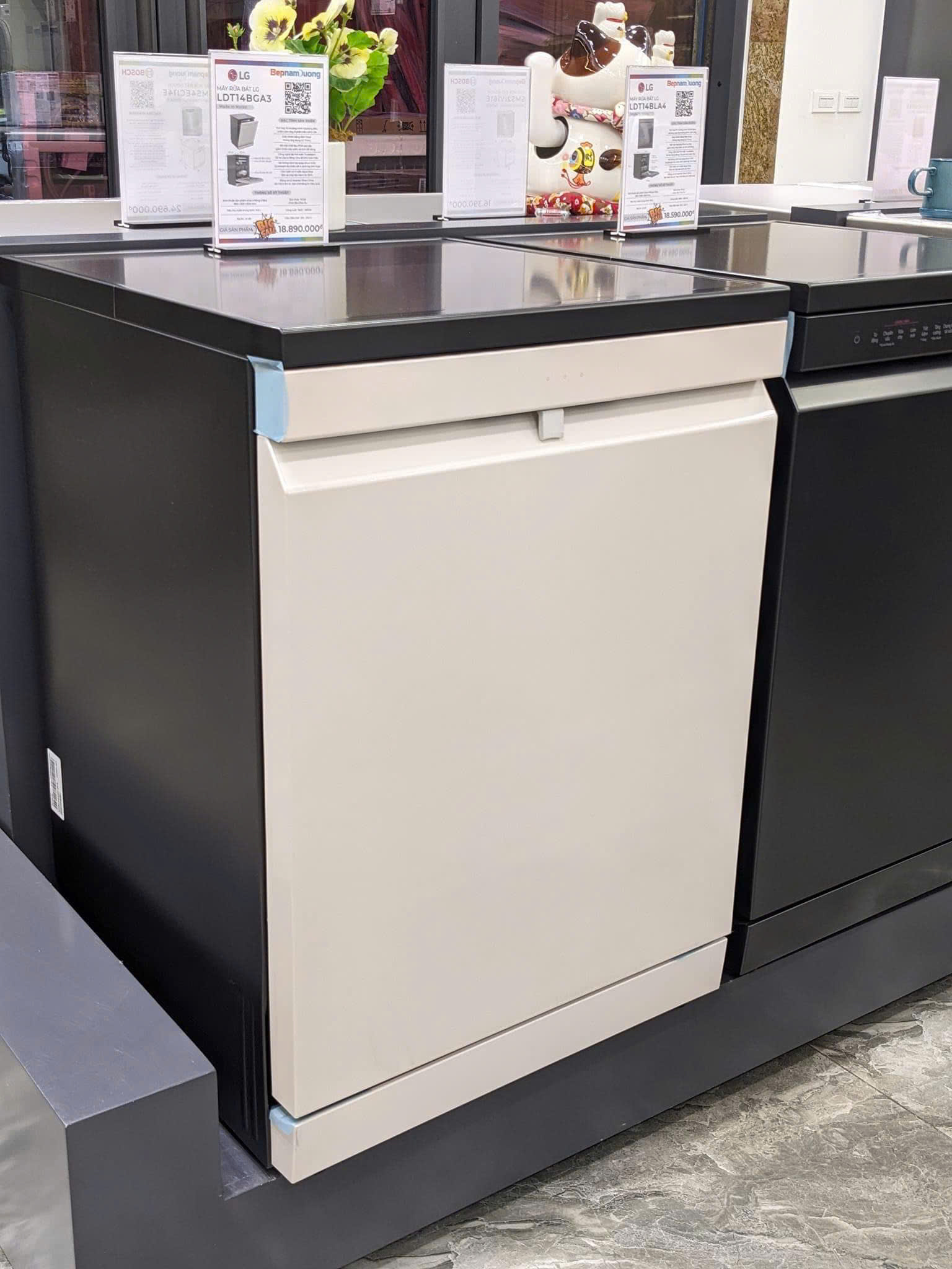 Máy rửa bát LG LDT14BGA3 - Nhập khẩu Hàn Quốc, Hàng chính hãng