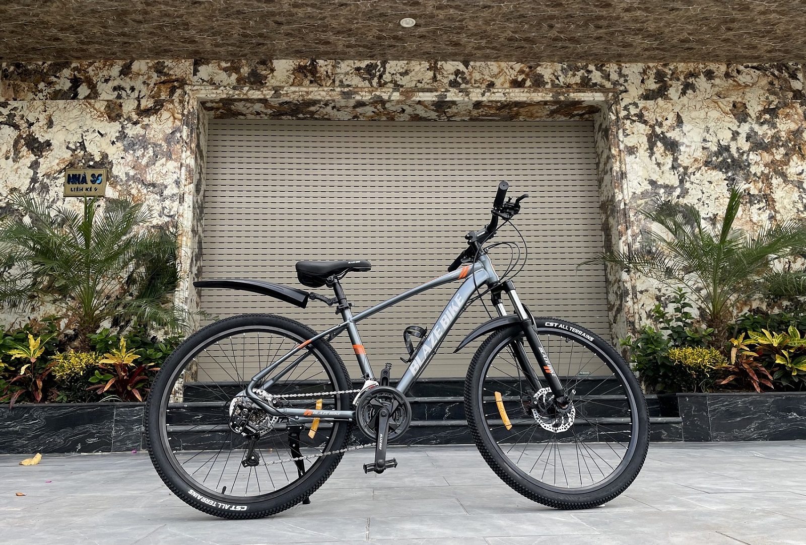 Blaze Bike MT66