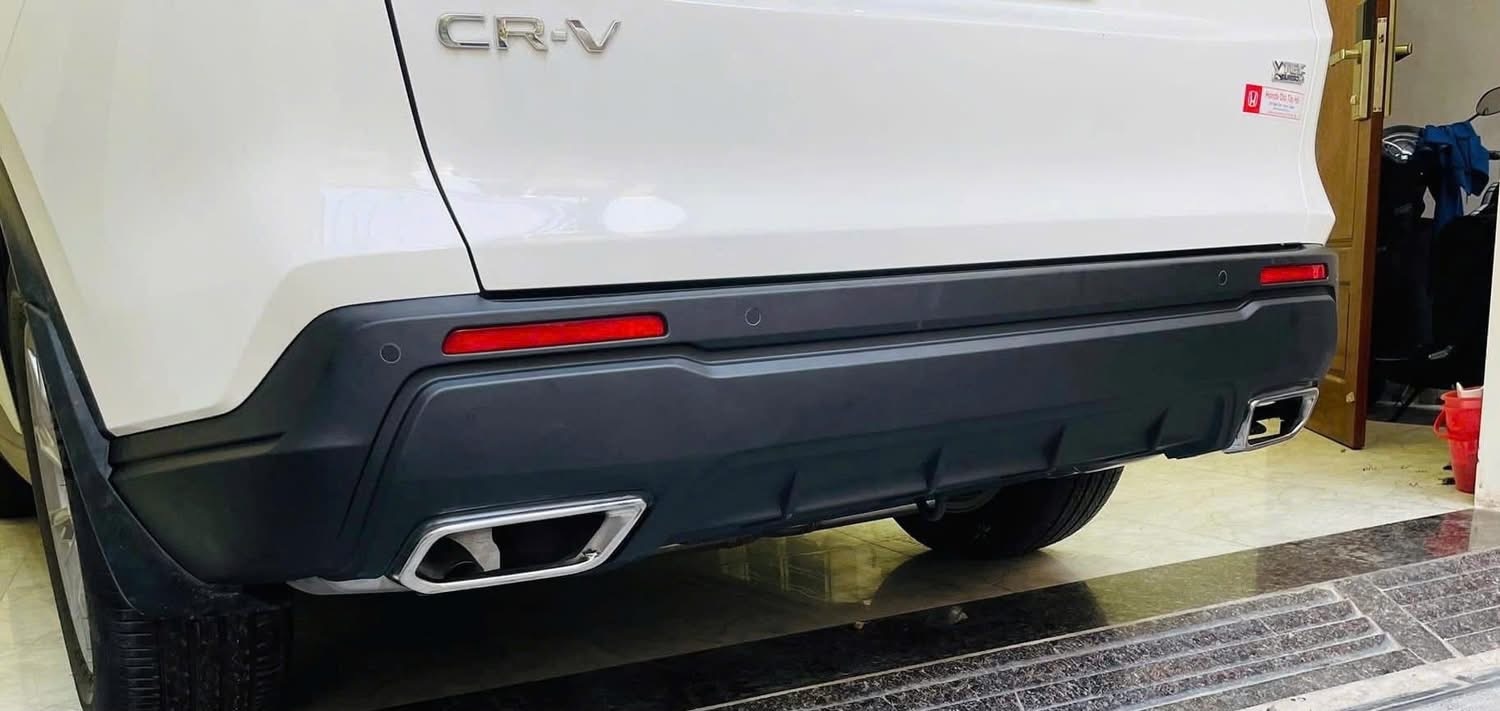 BODY LIP CẢN SAU HONDA CR-V 2024-2025 BẢN L & G – NÂNG CẤP NGOẠI HÌNH