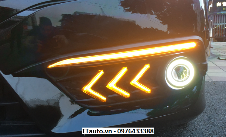 LED gầm trước kiểu máy bay có viền mí cho Civic 2016-2018