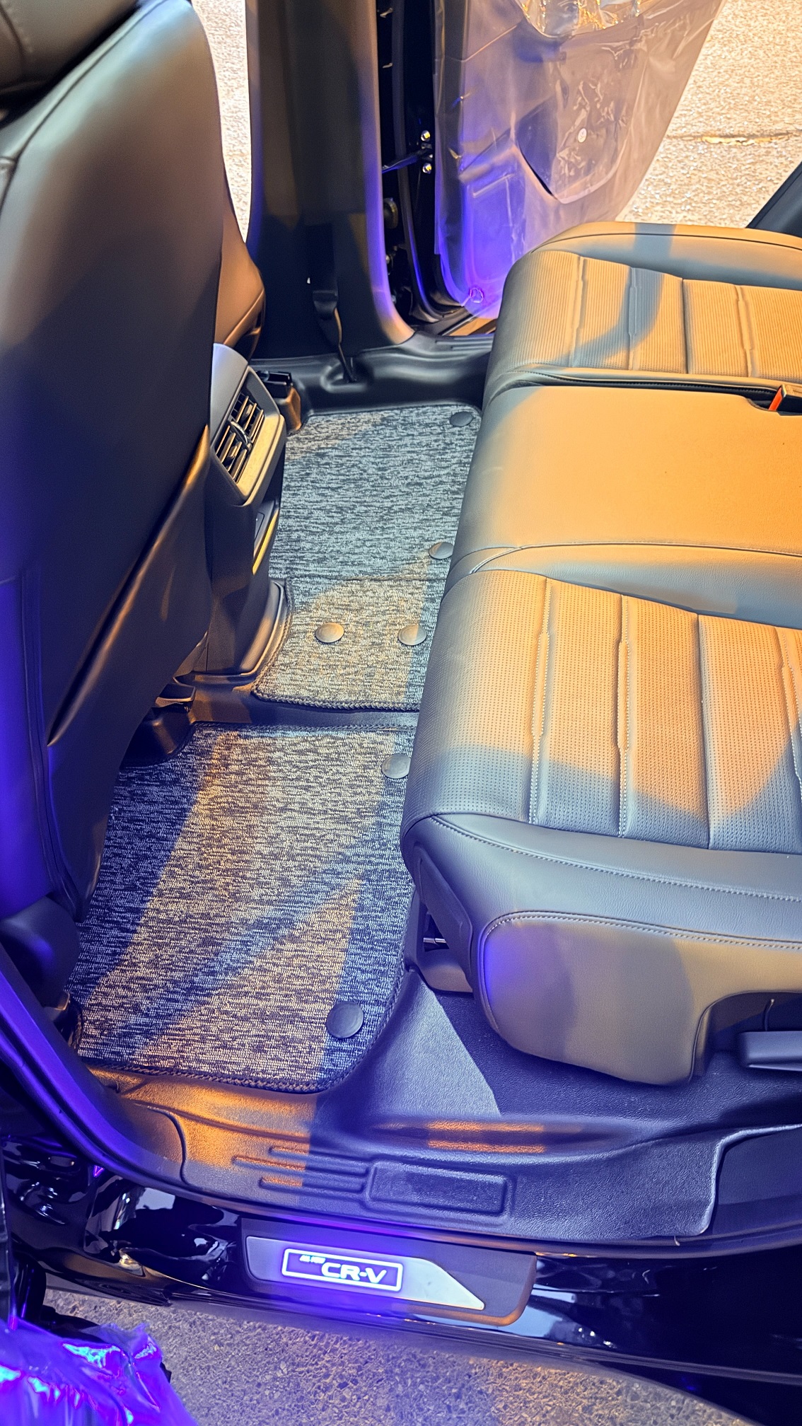 THẢM LÓT SÀN CAO SU ĐÚC TPE TRÀN VIỀN CHO HONDA CRV 2023-2026