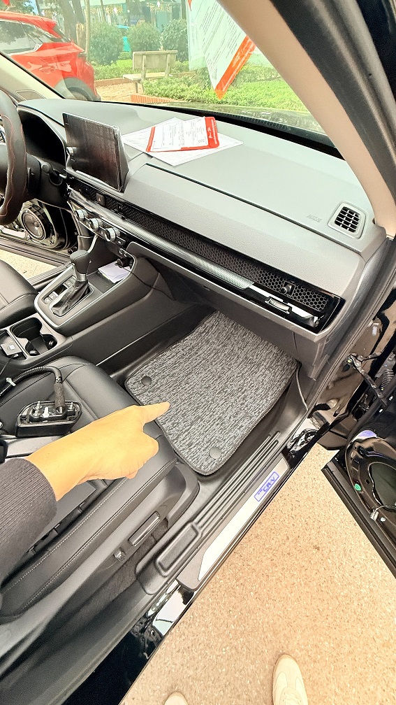 THẢM LÓT SÀN CAO SU ĐÚC TPE TRÀN VIỀN CHO HONDA CRV 2023-2026