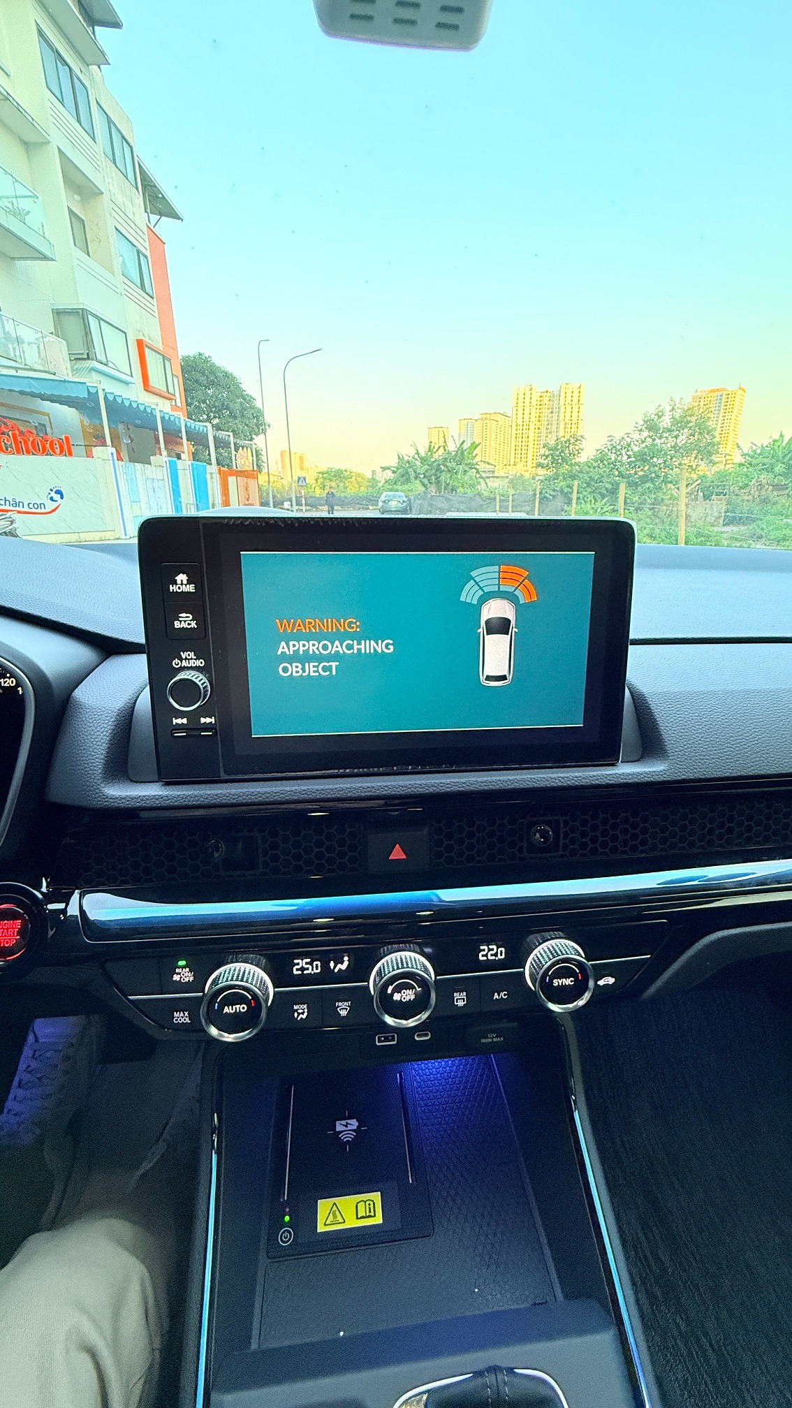 Cảm Biến Trước Cắm Zin Cho Honda CRV 2023- 2026 Bản L | Hỗ Trợ Đỗ Xe – Hiển Thị Màn Hình Nguyên Bản giống bản cao cấp e.HEV