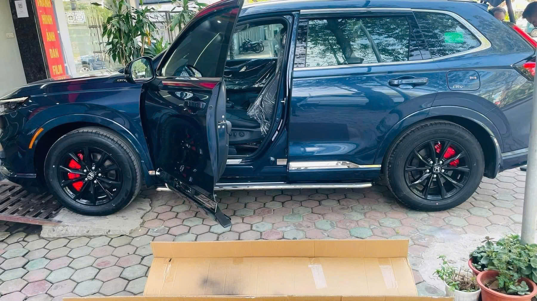 BỘ ỐP MÁ PHANH DÀNH RIÊNG CHO HONDA  CR-V 2023 - 2026