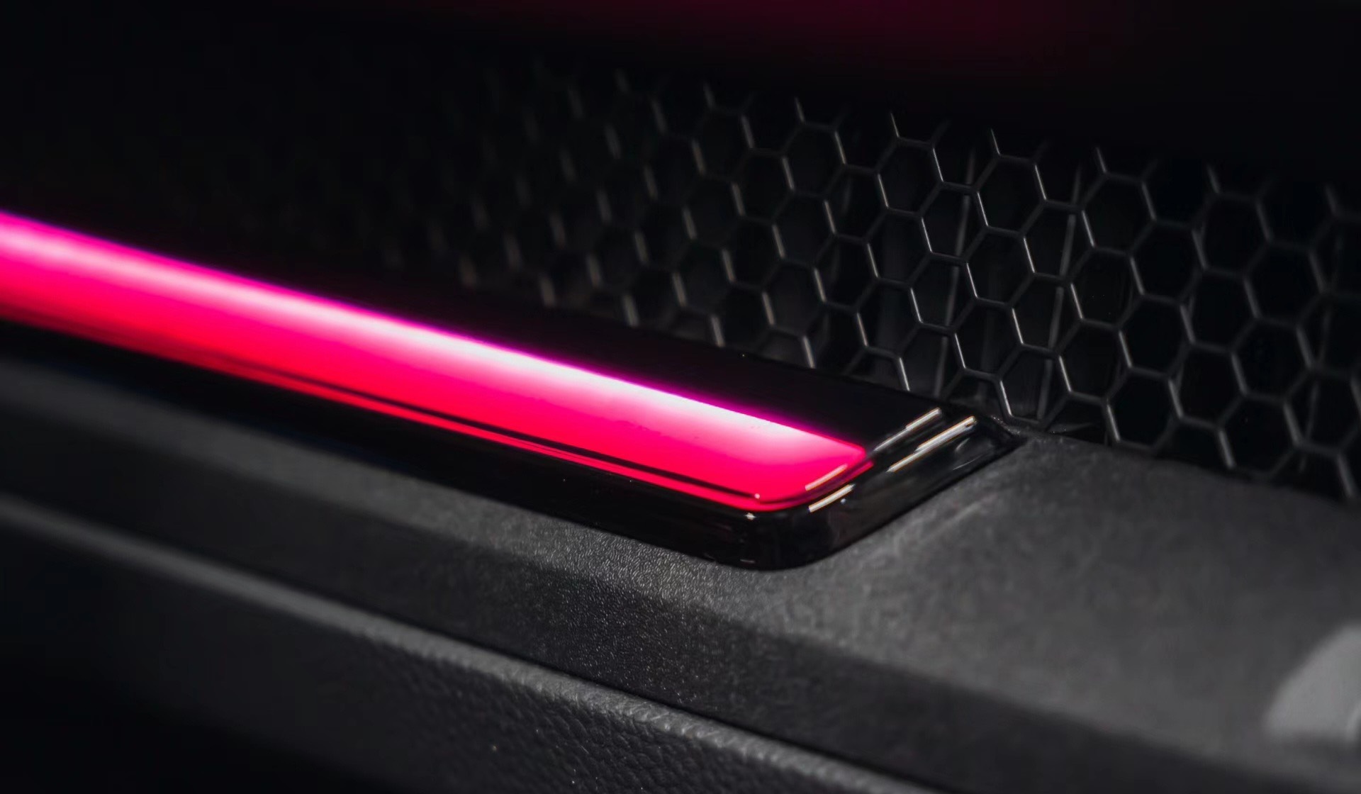 Đèn nội thất 3D nguyên khối cho CRV 2023 - 2026