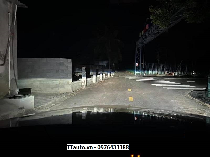 ĐỘ ĐÈN BI PHA CHO BMW 750LI | LASER XLIGHT V30L UTRAL VÀ LED XLIGHT V30