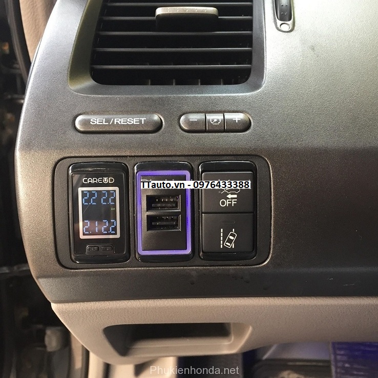 Thêm cổng nguồn sạc nhanh USB lắp nút chờ, thiết kế riêng cho xe Honda
