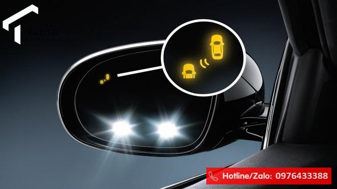 Hệ thống cảnh báo điểm mù Honda Accord