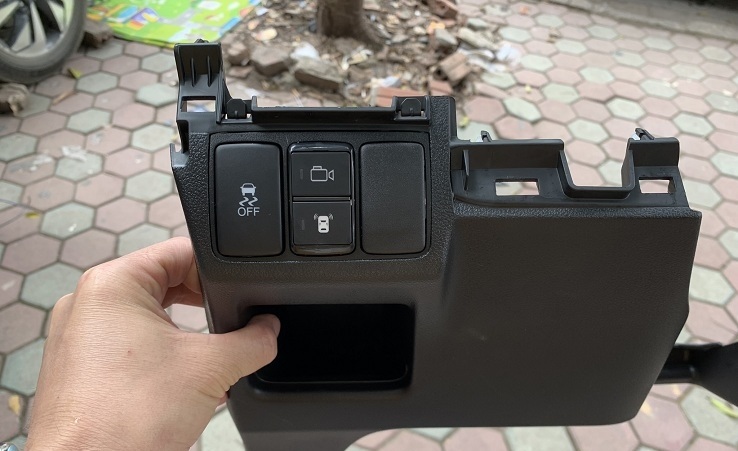 Công tắc On-Off tắt bật thiết bị cho Honda Civic