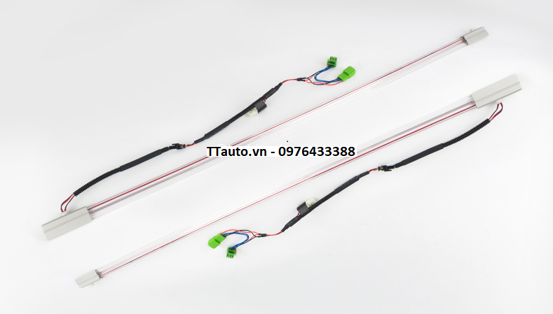 Đèn LED trần  phiên bản cửa sổ trời toàn cảnh cho CR-V 2017- 2022