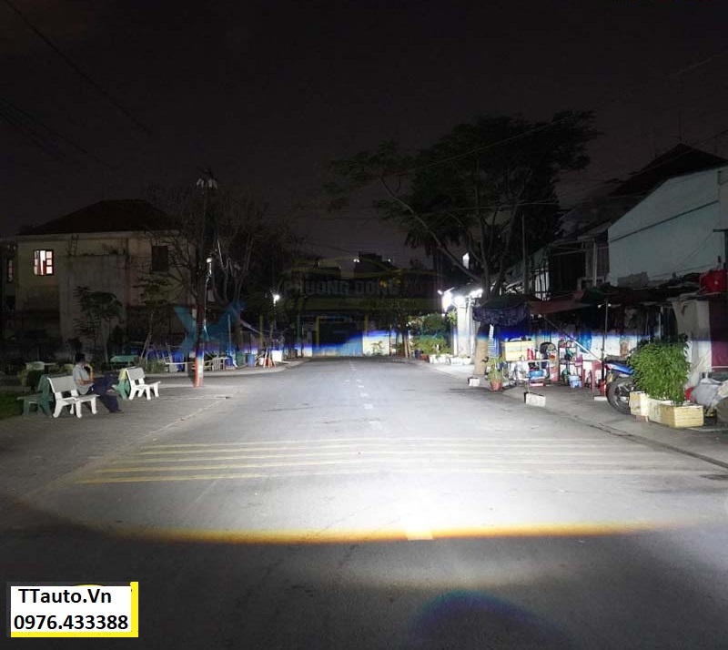 ĐỘ ĐÈN HUYNDAI TUCSON 2022 VỚI BI LASER XLIGHT V20L CỰC SÁNG