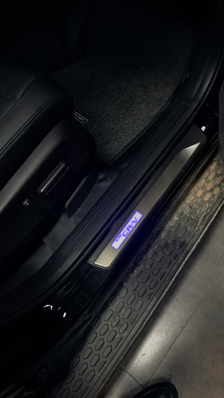 Ốp bậc cửa có đèn xe HONDA CRV