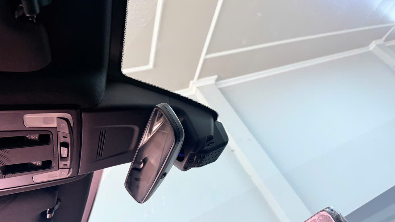 Camera hành trình thay thế ốp chân gương cho Honda CRV 2024 – 2025