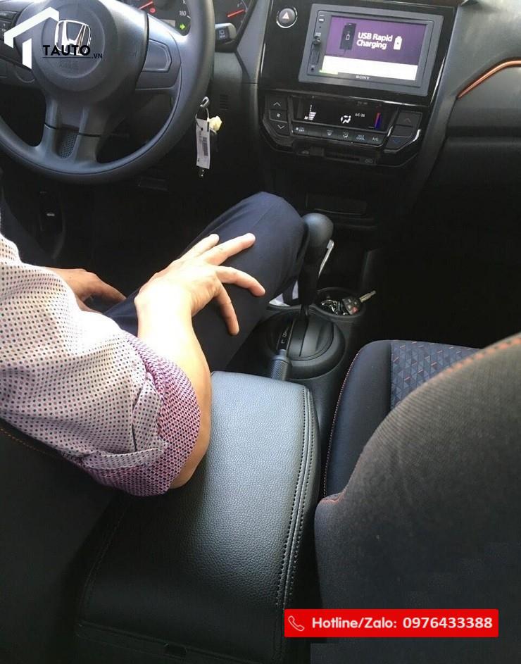 Hộp tỳ tay cho Honda Brio