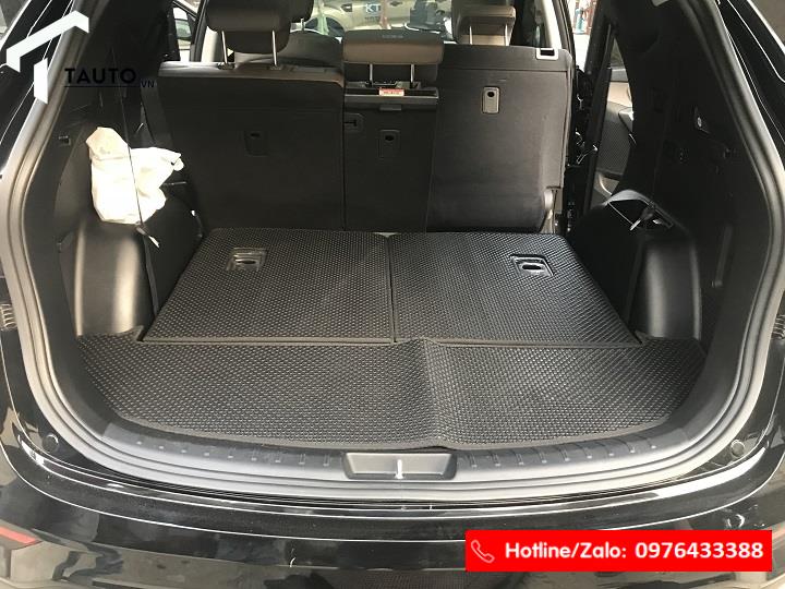 Bộ lót cốp và lưng hàng ghế Hyundai Santafe 2019-2020 thương hiệu Kata