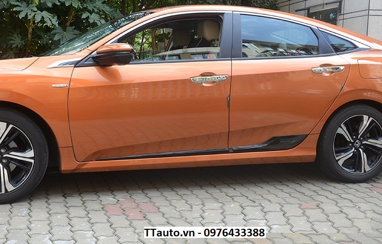 Một số mẫu nẹp thân xe cho Honda Civic 2016-2021