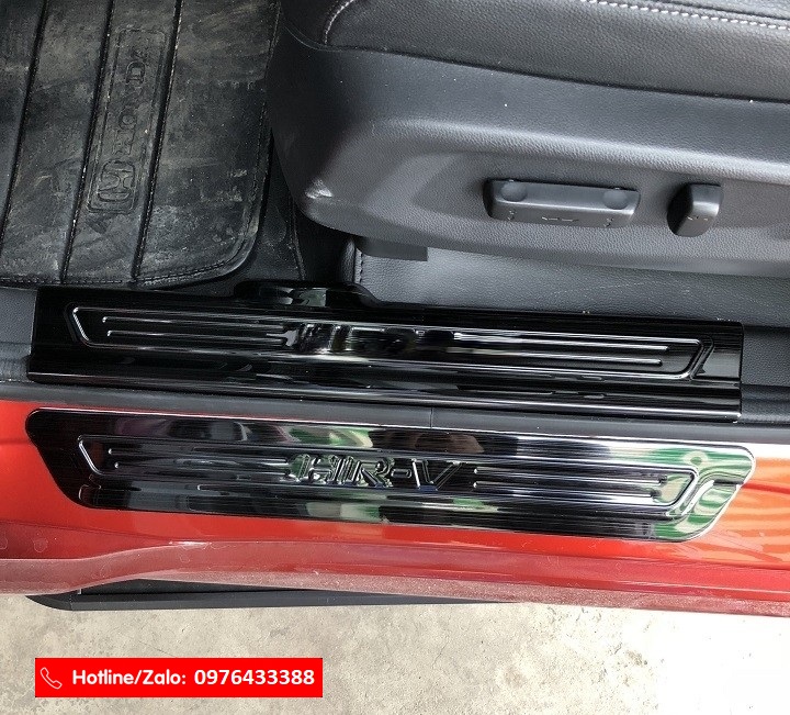 Ốp bậc chống xước 4 cửa lên xuống cho Honda HR-V