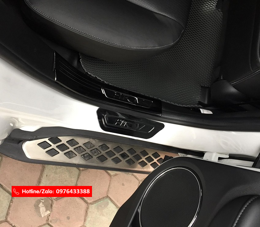 Ốp bậc chống xước 4 cửa lên xuống cho Honda HR-V