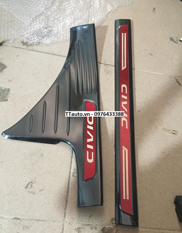 Một số mẫu Chống xước 4 bệ cửa lên xuống loại Titan cho Civic 2016-2019