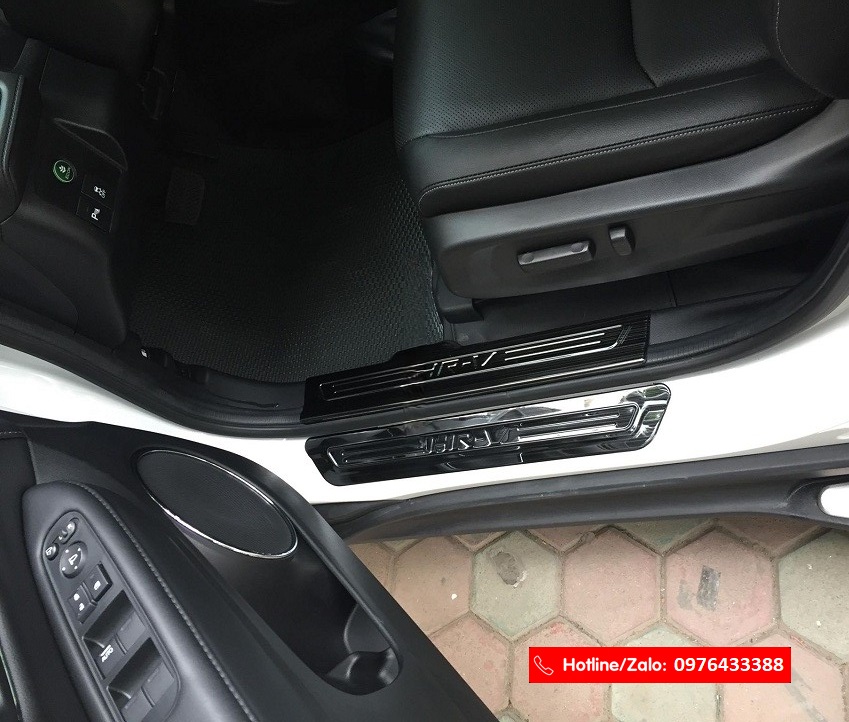 Ốp bậc chống xước 4 cửa lên xuống cho Honda HR-V