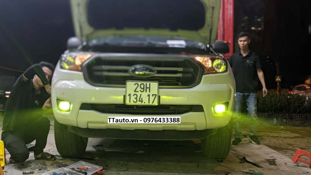 ĐỘ ĐÈN GẦM FORD RANGER QUÁ SÁNG VỚI XLIGHT F10
