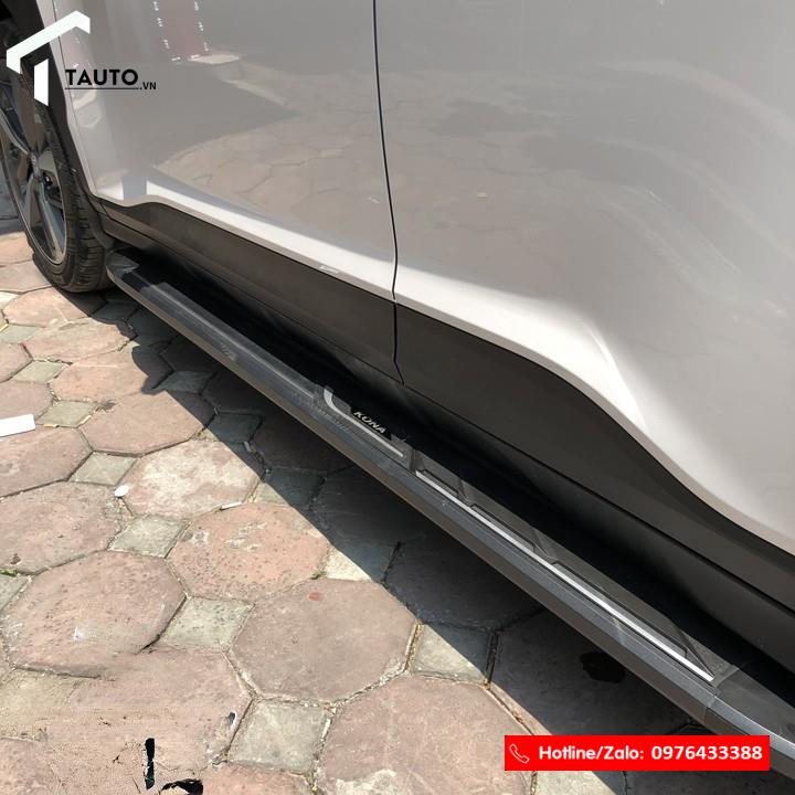 Bậc, Bệ bước chân Hyundai KONA kẻ chỉ đúc nguyên khối