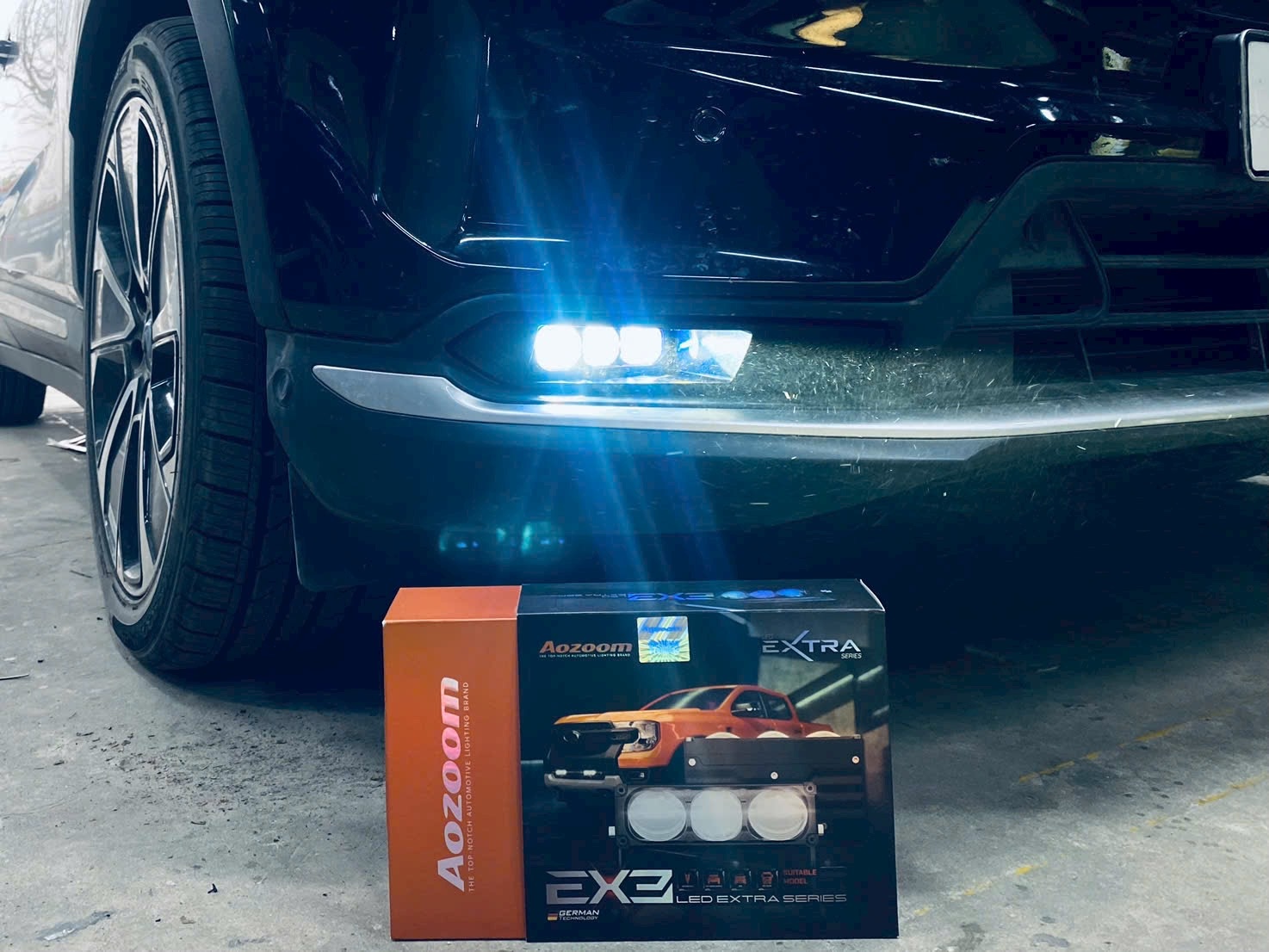 Đèn trợ sáng Aozoom EX3