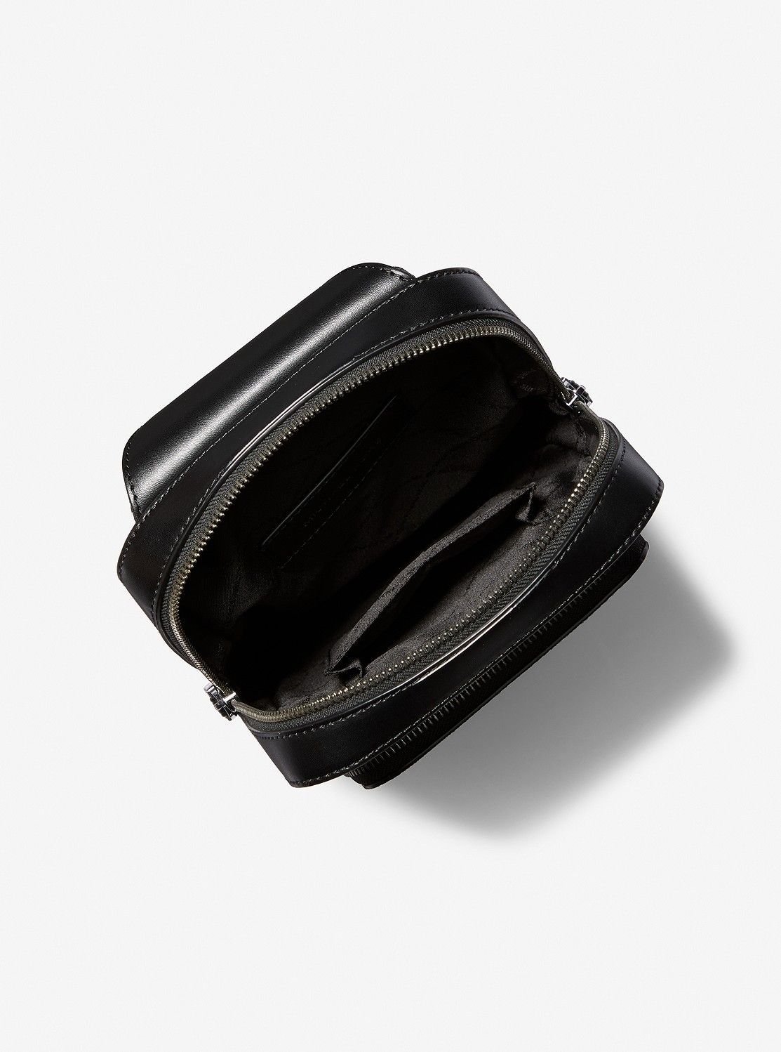 Túi đeo chéo nam Michael Kors COOPER - vân MK Signature đen