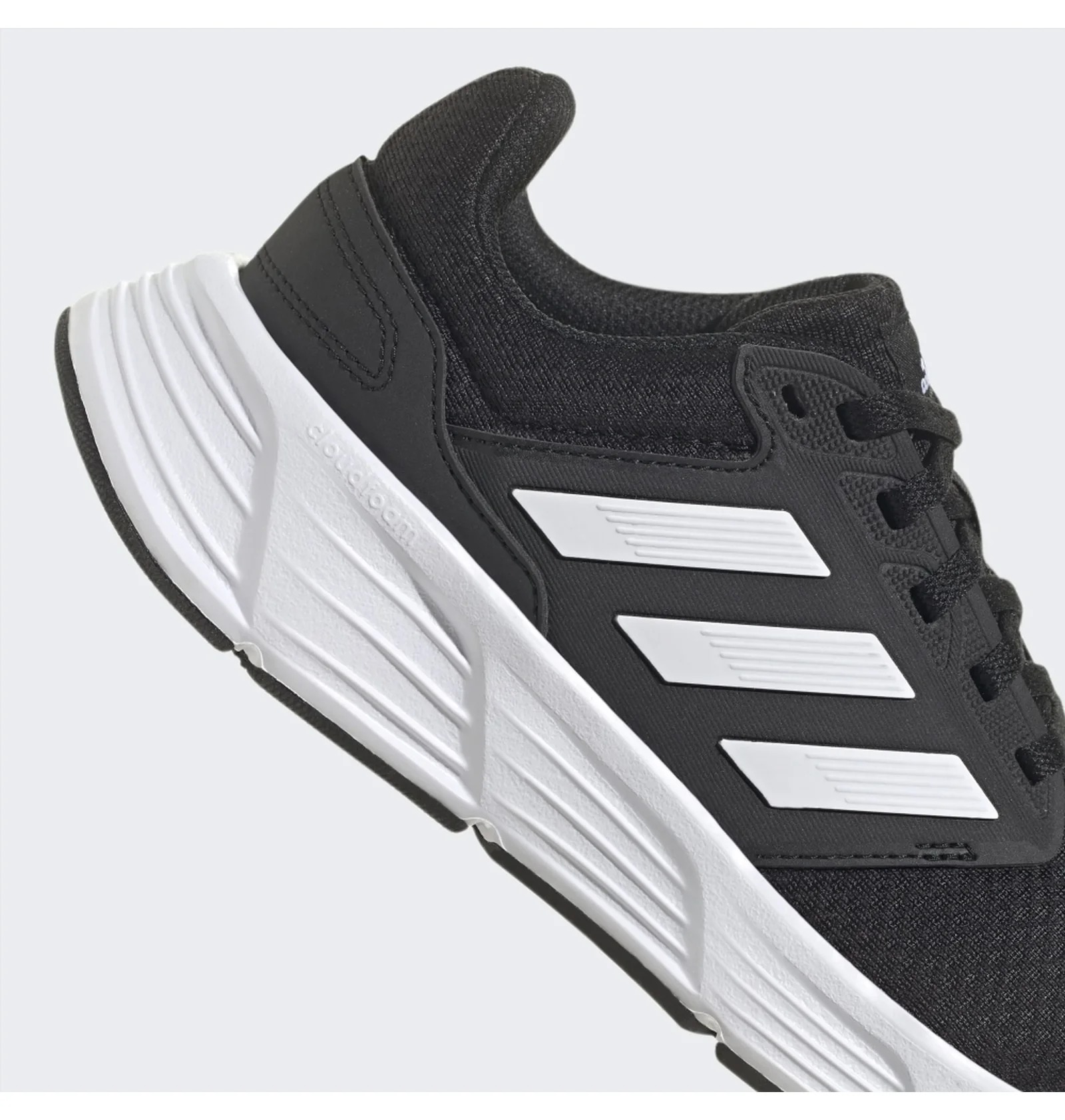 Giày chạy adidas Galaxy 6 - đen phối trắng, size 42 2/3