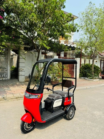 XE ĐIỆN 3 BÁNH MÁI  M9 2024