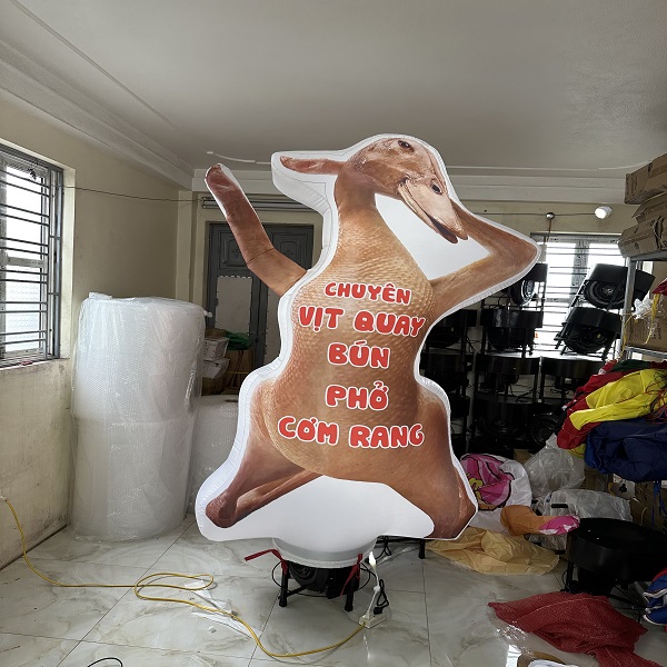 Rối Hơi Con Vịt vẫy tay quảng cáo cửa hàng Vịt Quay,Quán Ăn