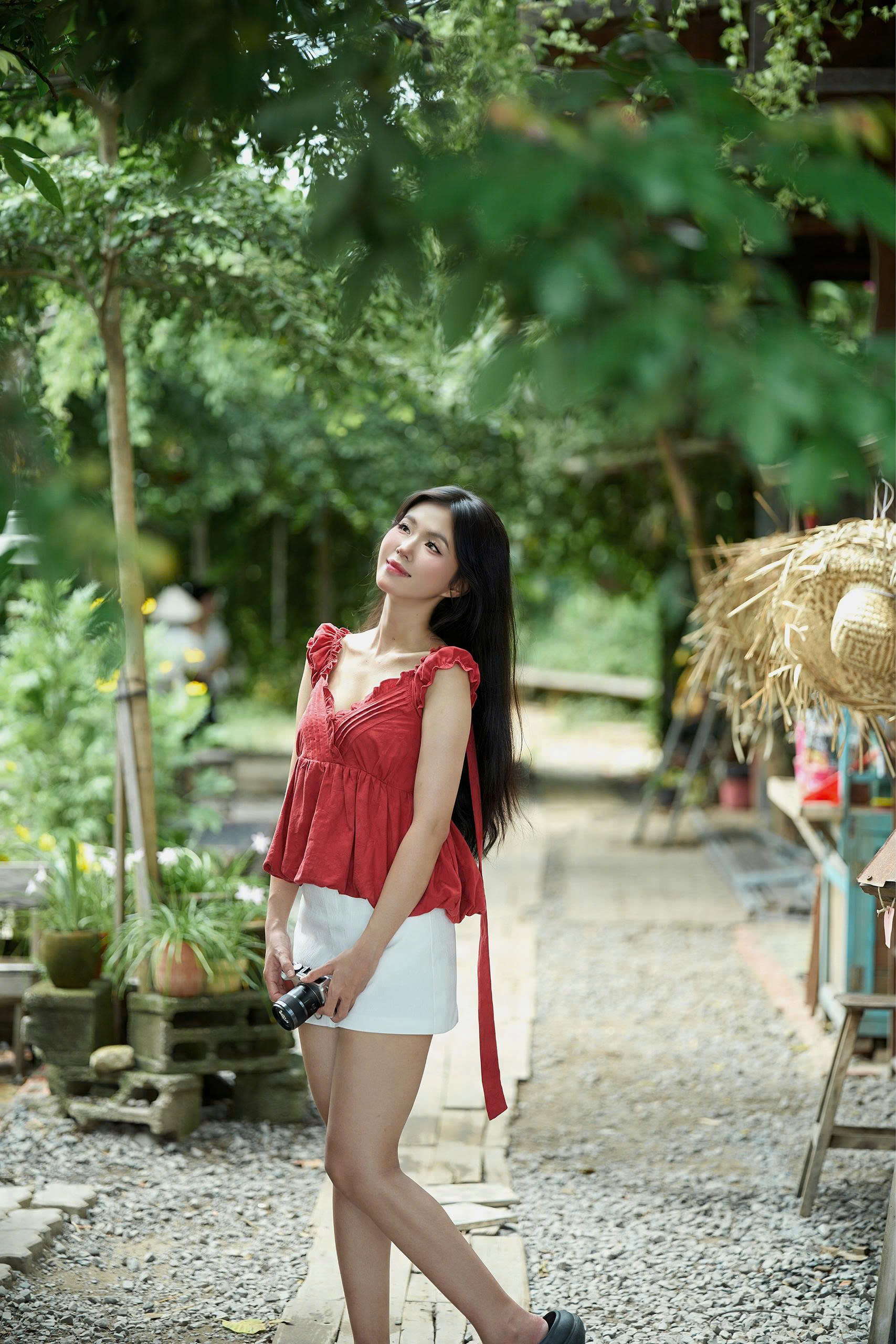 A29821 - Áo cổ tim smocking bí