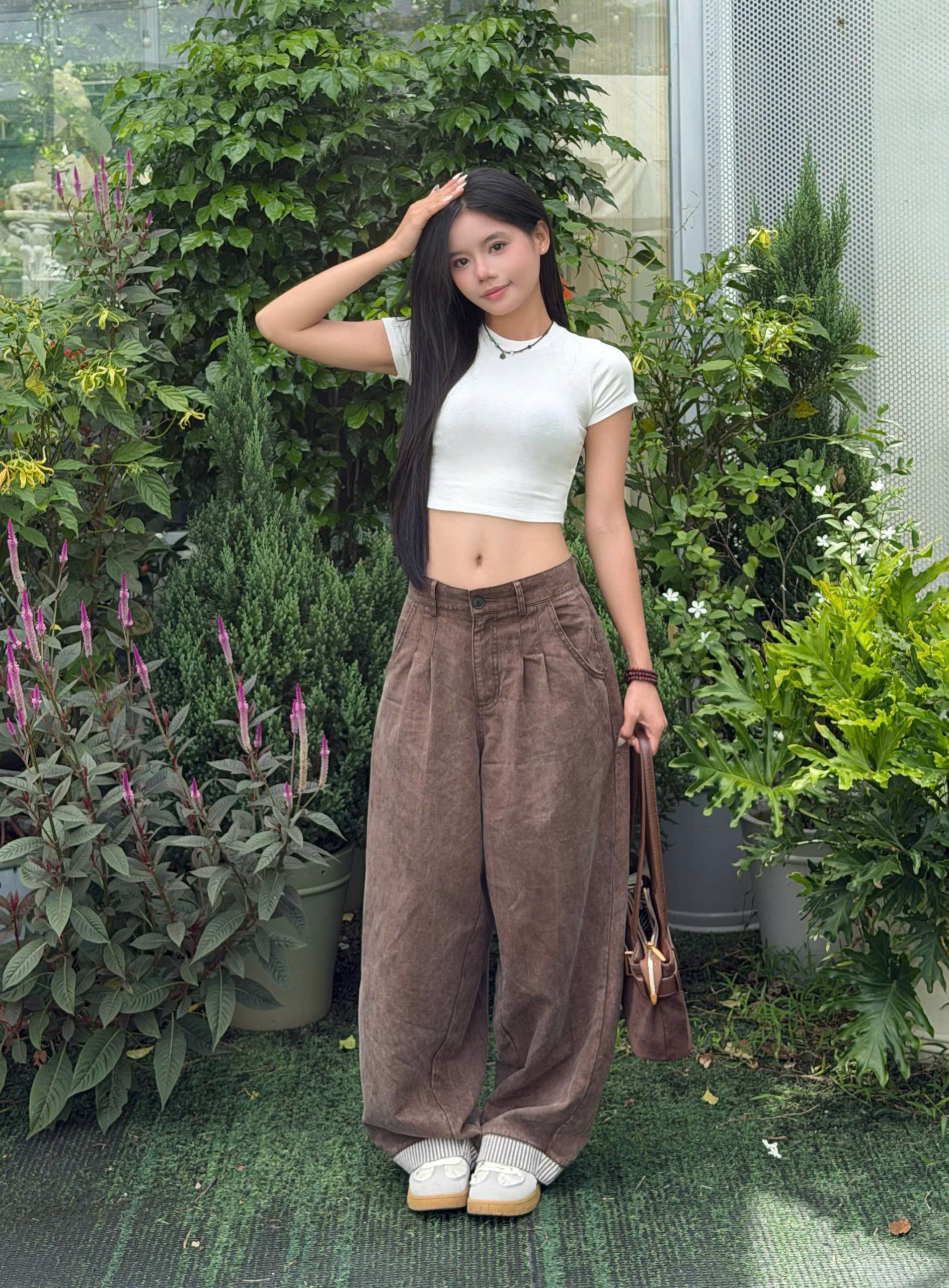 Q9839 - Quần dài ống cong phối lai wash a.x.i.t