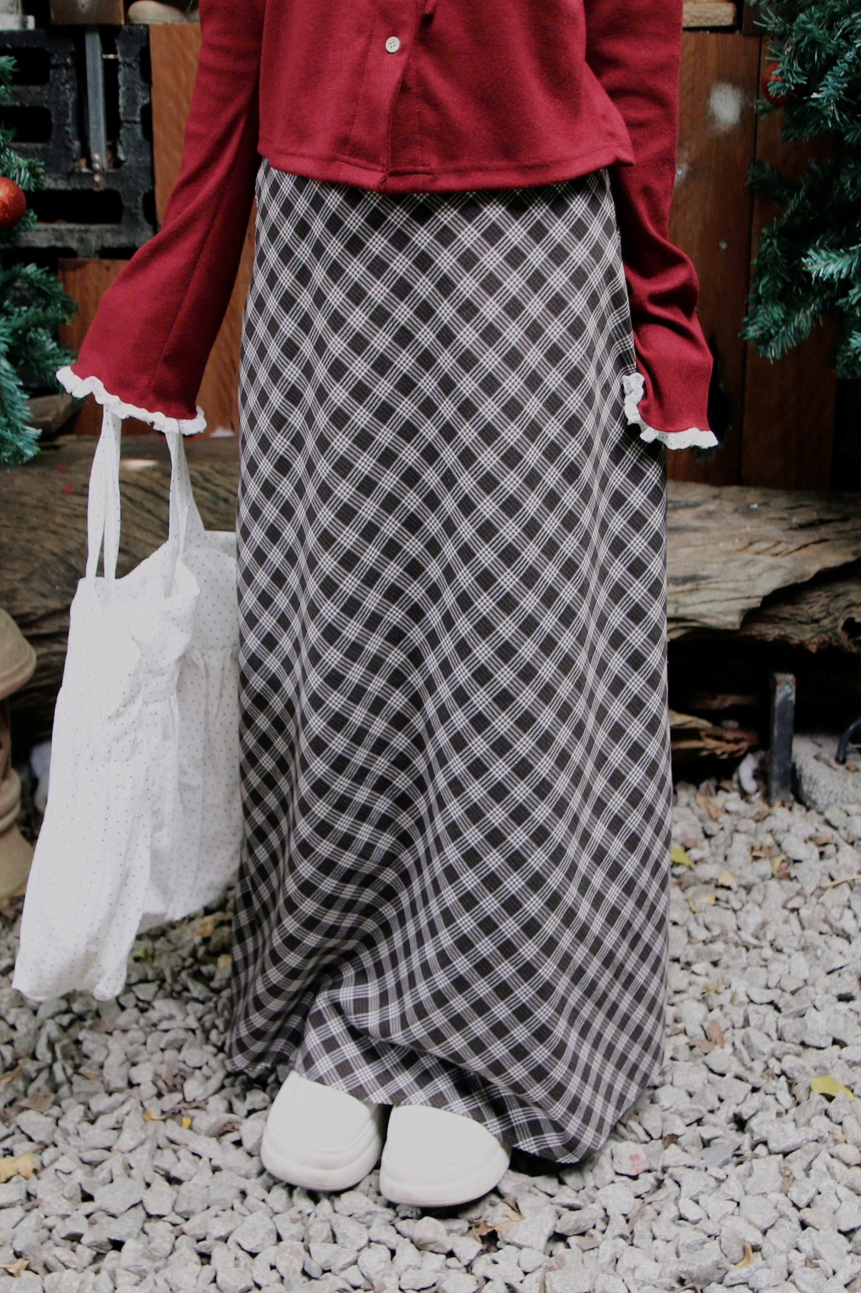 V4030 - V dài DK sườn