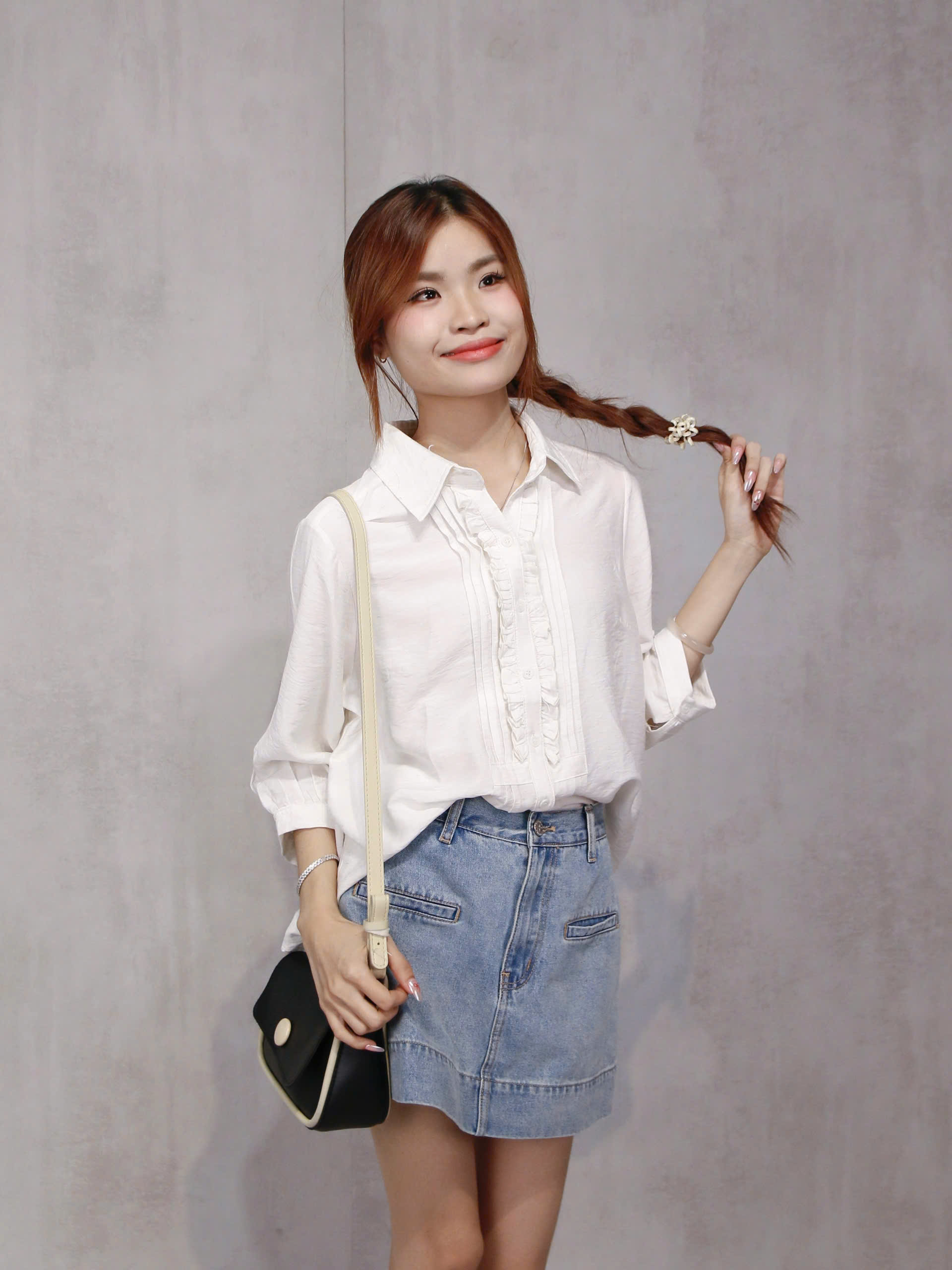 A29188 - A smi xếp li phối bèo ngực